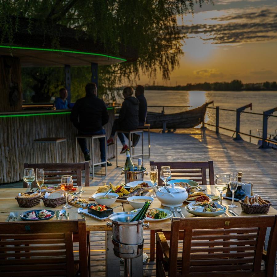 Delta Boutique & Carmen Silva Resort กรีซาน ภายนอก รูปภาพ