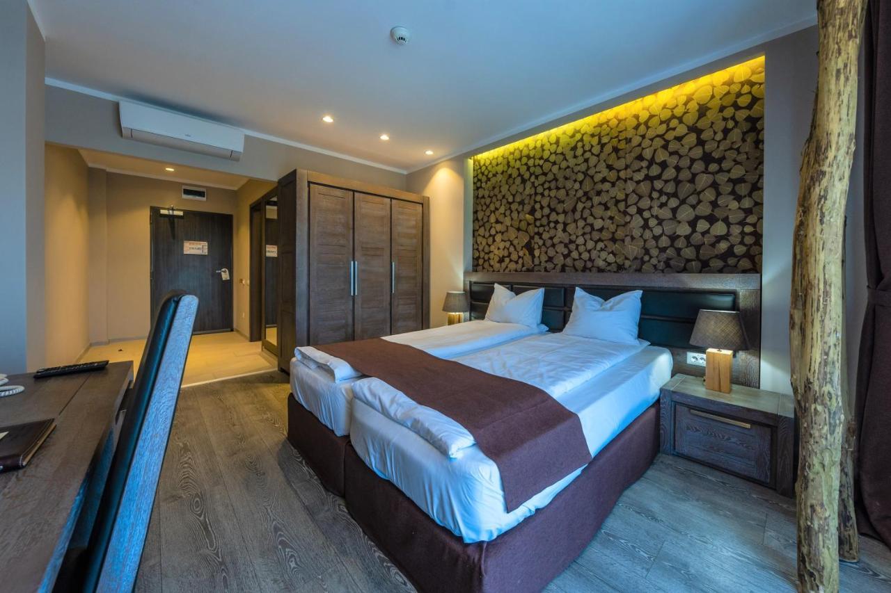 Delta Boutique & Carmen Silva Resort กรีซาน ภายนอก รูปภาพ